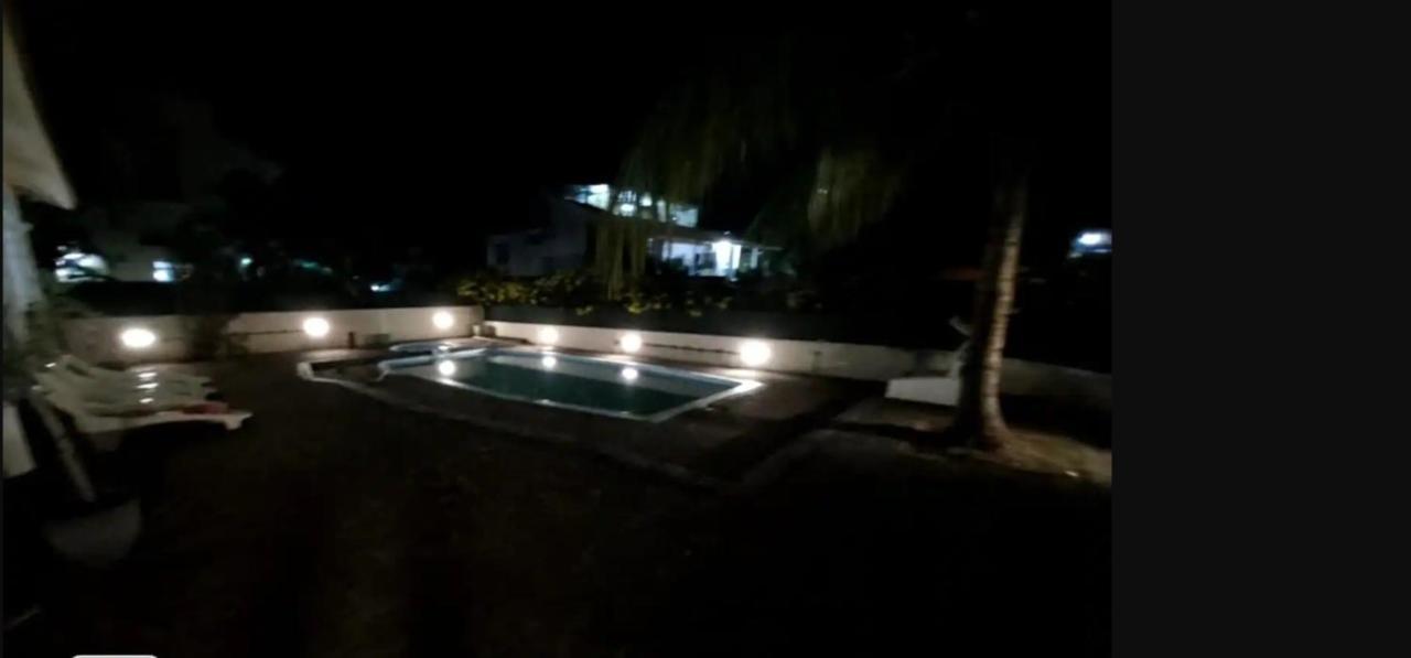 Villa L'Or With Private Pool Flic en Flac Bagian luar foto